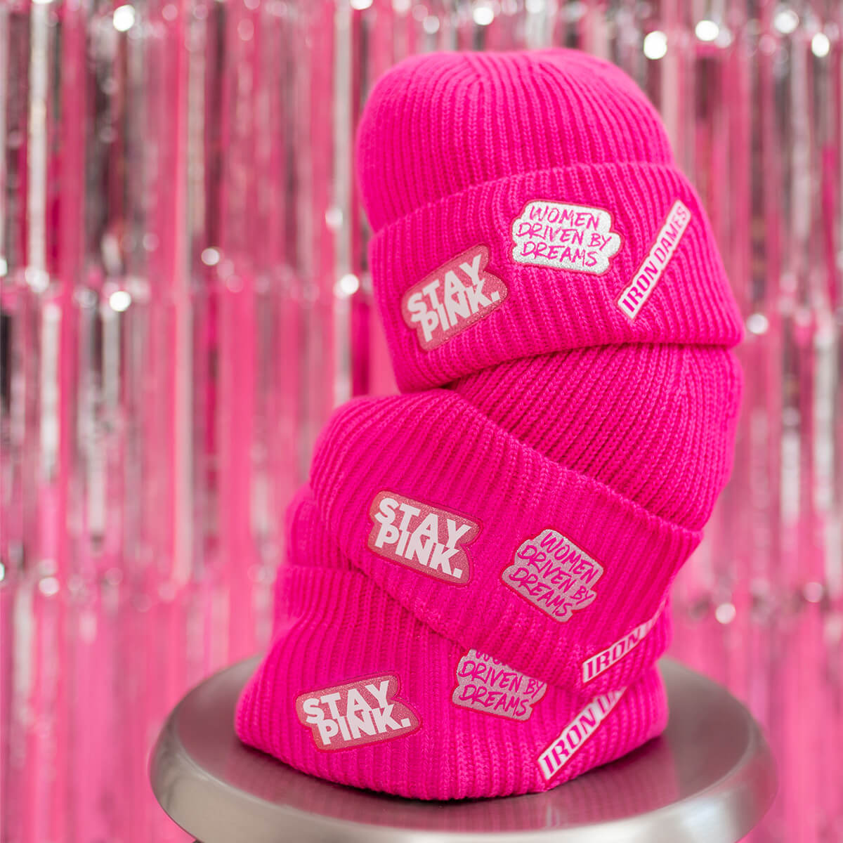 BEANIE - IRON DAMES